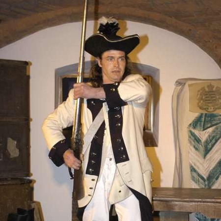 Karasek's Schauspielereien: Szene 005 - Karasek kam zum Regiment des Fürst von Hohenlohe