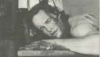 Karasek blutverschmiert